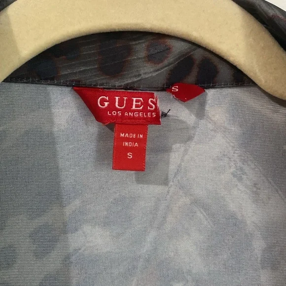 Guess Women's Black Leopard Print Tie-Front Top NWOT - Picture 3 of 7